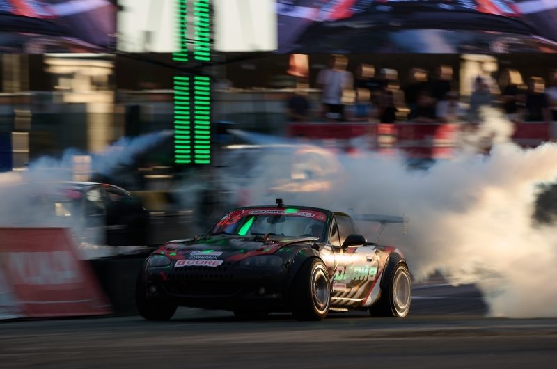 От футбола к автоспорту: «Газпром Арена» приняла этап 2 этап Yuka Drive Gymkhana