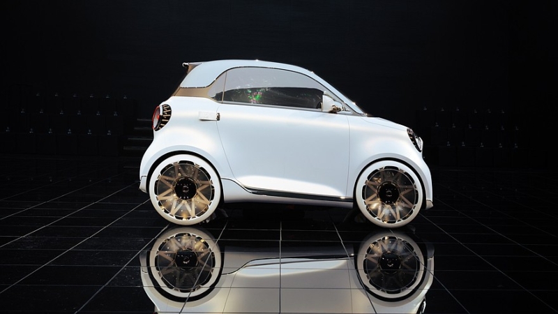 Преемник smart fortwo готовится к дебюту: приоткрыт салон smart #2