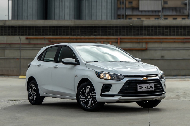 Семейство Chevrolet Onix: возвращение кросс-версии Activ, фургон и другие обновки