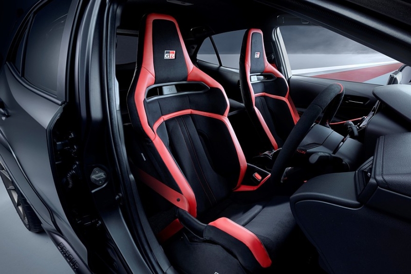 Toyota GRMN Corolla: новая хардкорная версия хот-хэтча, &laquo;закалённая&raquo; на Нюрбургринге