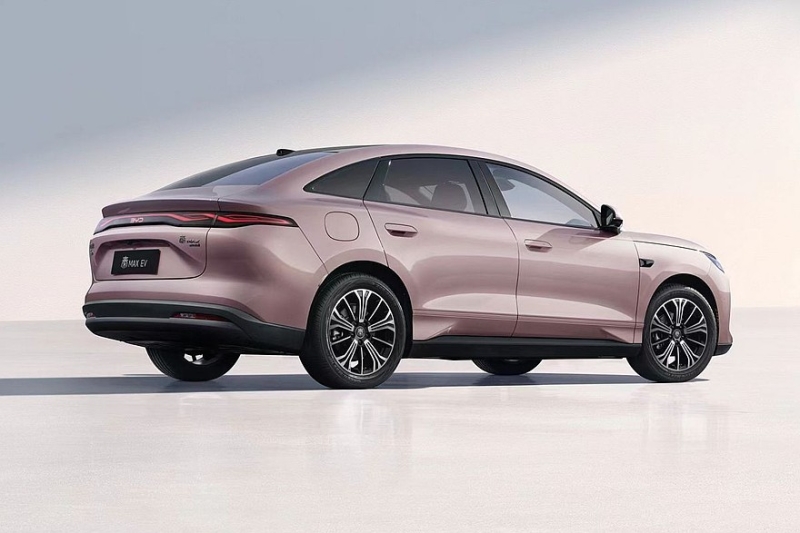 Анонсирован седан BYD Qin Max &ndash; самый крупный в семействе