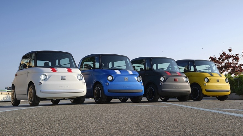 Fiat подготовил спецверсию Topolino Sport и концепт Multiplina