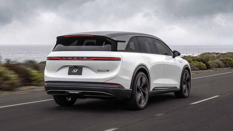 Большой кроссовер Lucid Gravity обзавёлся новой топовой версией GT-S, цена известна