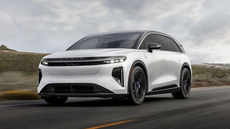 Большой кроссовер Lucid Gravity обзавёлся новой топовой версией GT-S, цена известна
