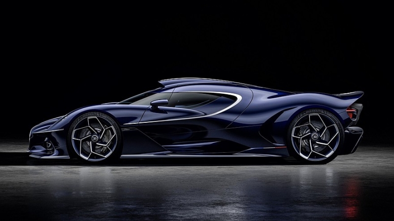 Bugatti Destrier: дорожный «боевой конь» на базе трекового суперкара Bugatti Bolide