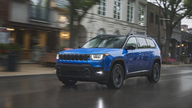 Jeep Cherokee нового поколения сменит платформу, прописку и появится скорее, чем ожидалось