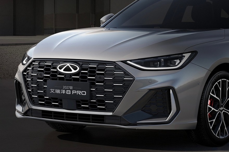 Обновлён седан Chery Arrizo 8 Pro. В России модель появится под маркой Tenet