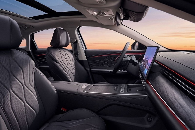 Обновлён седан Chery Arrizo 8 Pro. В России модель появится под маркой Tenet