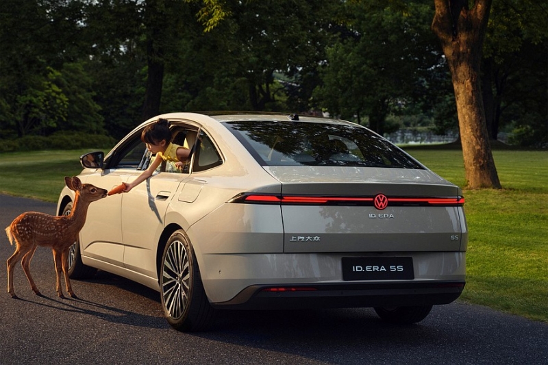 Седан Volkswagen ID.Era 5S выходит на рынок – сразу со скидками