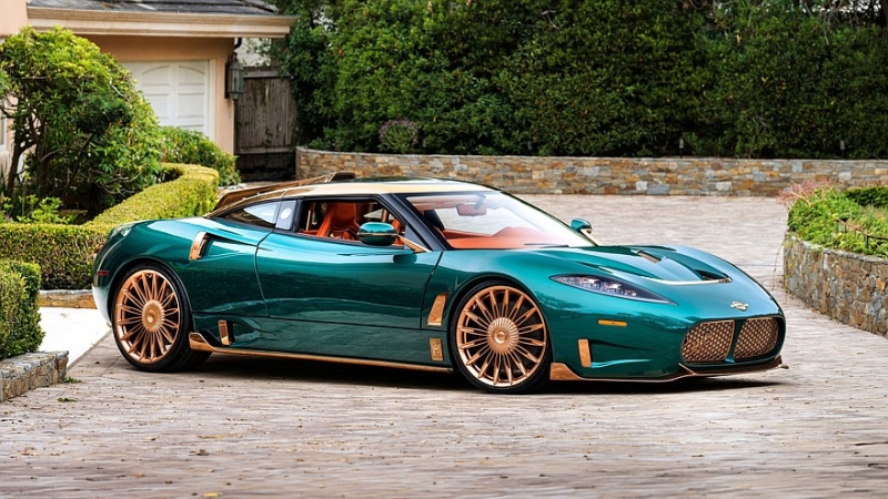 Spyker C8 Preliator XXV Coupe: узнаваемый дизайн, золотая отделка, мощный V8 и МКП