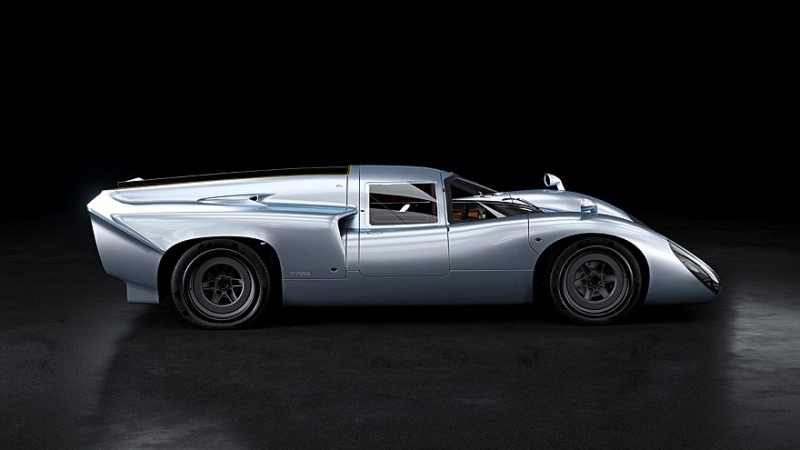 Гоночная легенда 1960-х Lola T70 возродилась в виде крутого заводского рестомода