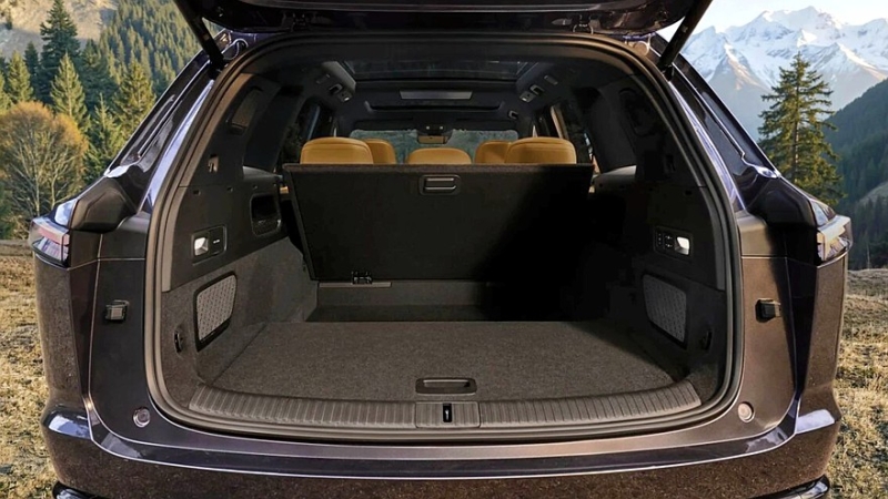 Кроссовер Onvo L80 с рекордным в классе багажником готовится к выходу на рынок