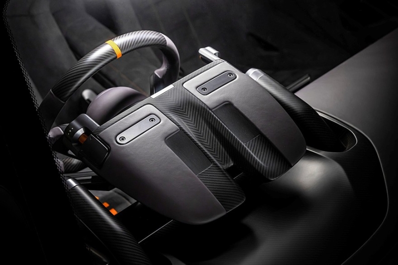 McLaren McL 6GT: посвящённый Брюсу Макларену аналоговый суперкар с мощным V8 и МКП