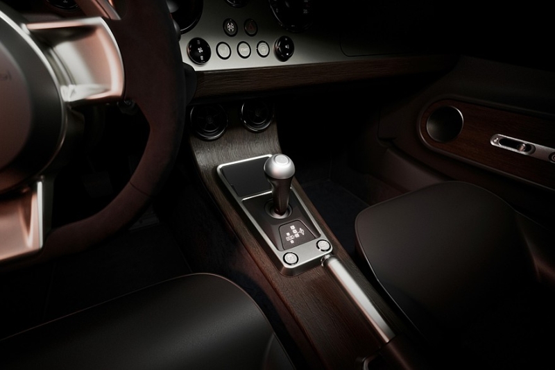 Morgan Supersport 400: новая топ-версия флагманской модели для опытных водителей