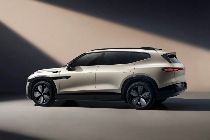 Новый кроссовер Volkswagen ID.Unyx 08 показали живьём